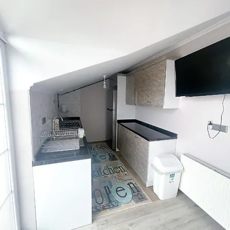 Super Value Apartment Istanbul Exterior photo